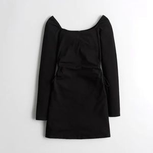 LONG-SLEEVE KNIT SHORT DRESS